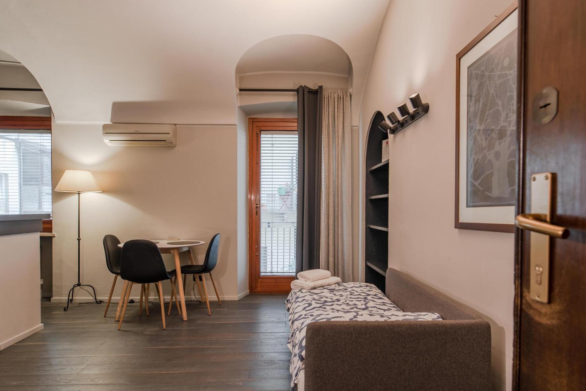 Familia Apartaments - 048 By Happyhostorino Luaran gambar